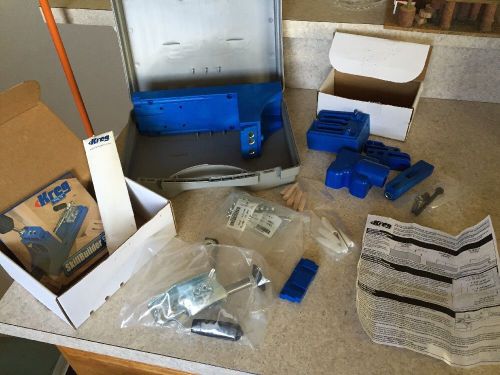 Kreg Jig Kit.    B