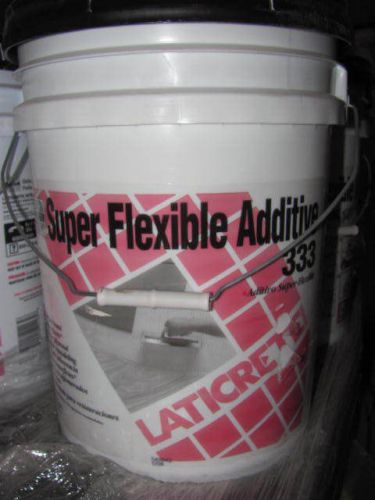 24 5 GALLON BUCKETS OF LATICRETE SUPER FLEXIBLE ADDITIVE 333