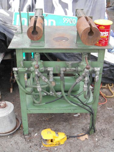 STEEL HYDRAULIC UNIT TABLE PRESS PUMP CYLINDER MOTOR PIPE SPLITTER MACHINE VALVE