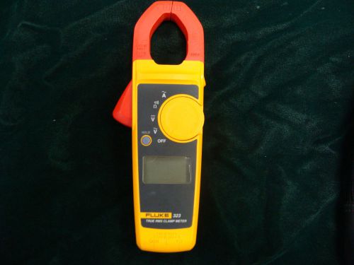 FLUKE 323 TRUE RMS CLAMP METER