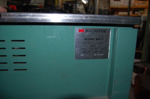 SIGNODE MS-T SEMI-AUTOMATIC PLASTIC STRAPPING  MACHINE