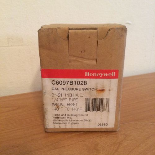 NIB Honeywell C6097B1028 Gas Pressure Switch