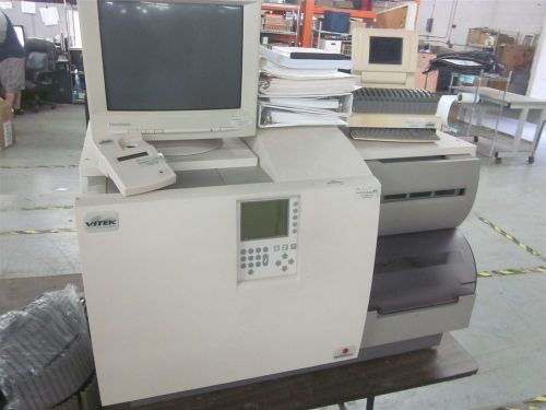 Vitek Vitek II BioMerieux Microbiological Analyzer