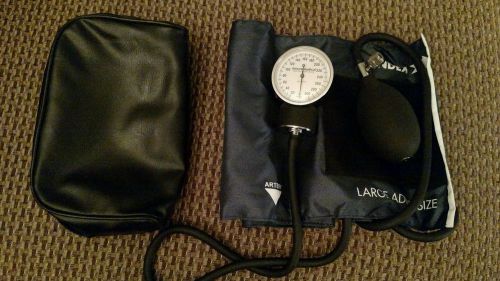 manuel SPHYGMOMANOMETER Large adult