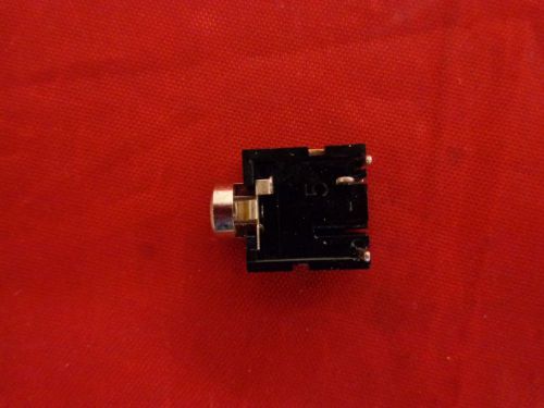 SJ-3504 CUI CONNECTOR 3.5MM RT ANGLE JACK PCB MNT (5 PER)