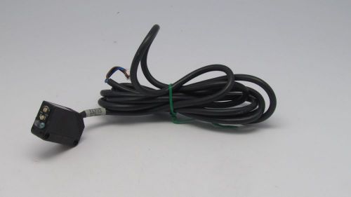 OMRON E3Z-D61 PHOTOELECTRIC SENSOR