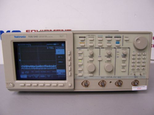 8394 TEKTRONIX TDS540 4 CHANNEL DIGITIZING OSCILLOSCOPE 500 MHZ 1GS/S