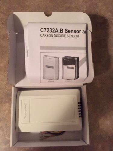 HONEYWELL C72321016  CO2 CARBON DIOXIDE SENSOR CONTROLLER