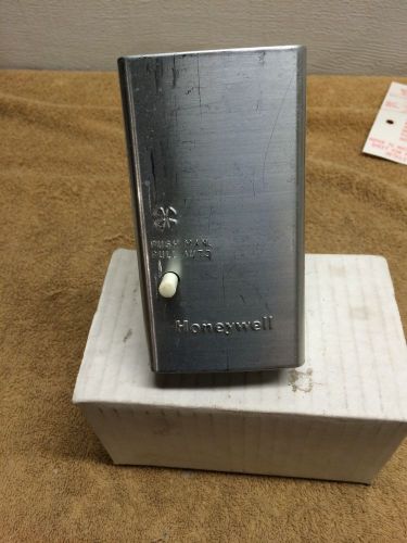 Honeywell L4064B1451 Combination Fan Limit Control 11&#034; HVAC NB