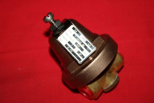 NEW Cash Acme Pneumatic Regulator Valve Type 31 - 1/4 NPT / 2-30PSI / 300PSI Max