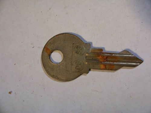 1 old  vintage  clum   auto  1920 key blank   precut for sale