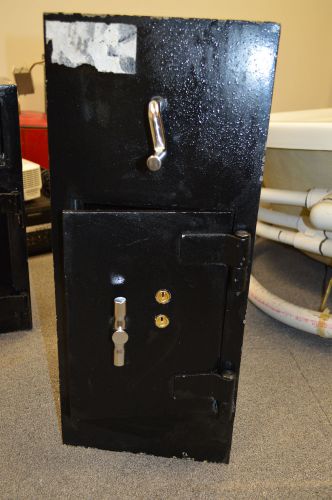 Triple Bolt/Double Key Safe, with Top Drop Slot