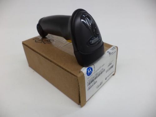 MOTOROLA LS2208-SR20377R SYMBOL LS2208 1D HANDHELD LASER SCANNER - INCMPLT