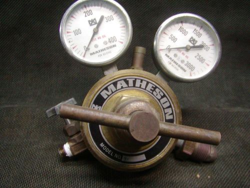 MATHESON 9-580 TWIN GAUGE 3000PSI GAS PRESSURE REGULATOR