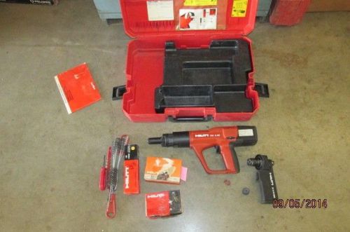 Hilti dx a40 powder actuated nail &amp; stud gun two shot hea combo kit, nice  (291) for sale