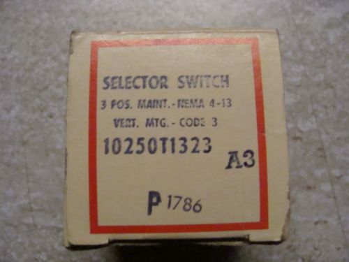 CUTLER-HAMMER SELECTOR SWITCH