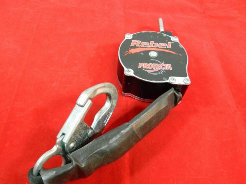 Protecta rebel self retracting lifeline 11&#039;. model ad111ar. lqqk ! for sale