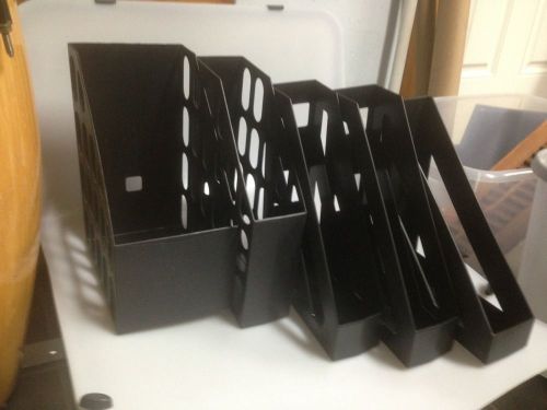 LOT OF 5 MAGAZINE HOLDERS / STORAGE TRAYS /  FILE RACKS, BLACK