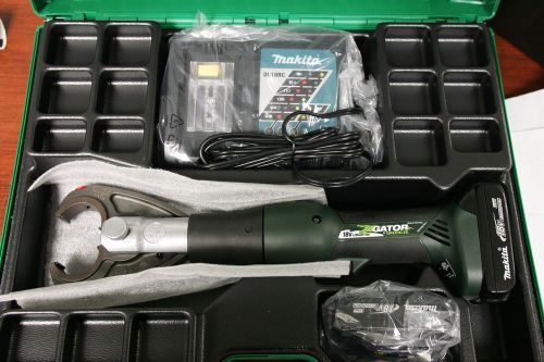 GREENLEE GATOR EK628L Open Jaw 18v Cordless Crimping Kit 6 Ton, 120V Charg