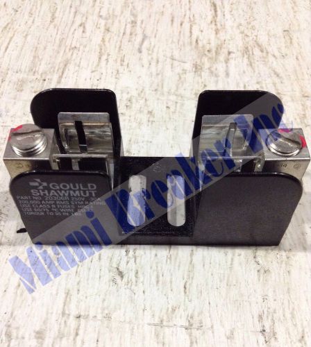 20306R Gould 30 Amp 250 Volt Fuse Block