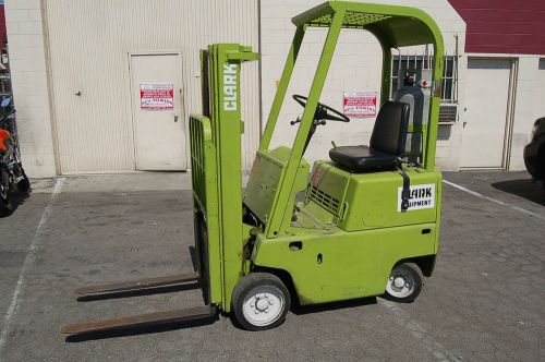 ORIGINAL~Clark C500-20 Mini Compact 2000Lb Cap Propane FORKLIFT Truck 1597 HR