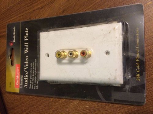 RadioShack 40-990 Audio / Video Composite Wall Plates 24k Gold Plating