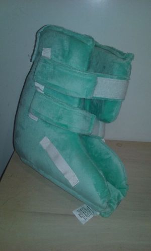 NY Ortho Zero-G Anti-Microbial Boot Heel Cushion - Size Medium (Standard Adult)