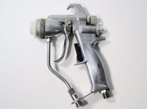 GRACO 243573 ALPHA PLUS HIGH PRESSURE AIR ASSISTED PNEUMATIC SPRAY GUN