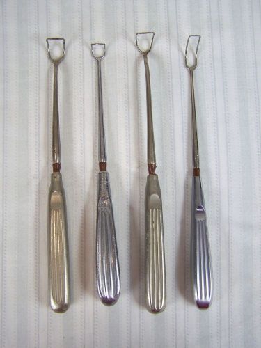 V MUELLER STORZ RETRACTORS STAINLESS MEDICAL INSTRUMENTS TOOLS LOT OF 4 VINTAGE