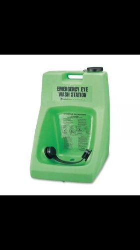 NEW Sperian Porta Stream I Eyewash Station - 6 gal w/70 oz Eyesaline Concentrate