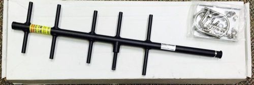 PCTEL Maxrad  890-960MHz 9dB 5 Element Yagi Antenna