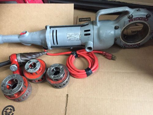 RIDGID 700 PIPE THREADER MACHINE WITH 3 DIES