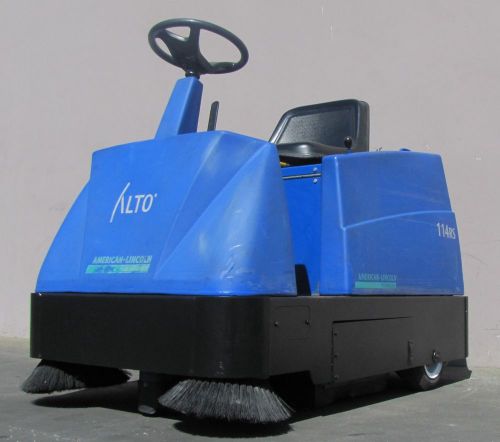 Alto American Lincoln 114RS Ride On Floor Vacuum Sweeper  36V Battery