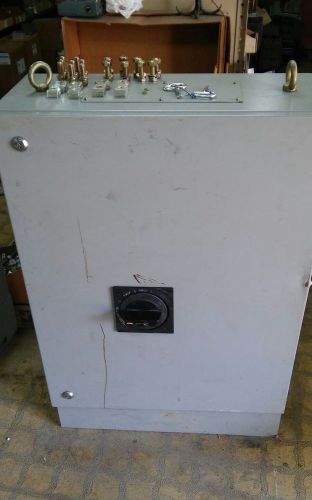 600 amp 600v 4 pole circuit breaker in enclosure