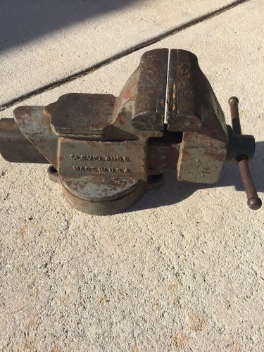 Vtg. Columbian # D45 M3 5 &#039;Inch Jaws Machinist Heavy Duty Swivel Bench Vice 40lb