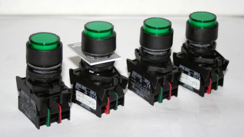 (4 LOT )  Green  Momentary Switch  Allen Bradley 800E-3X01 Ser. A