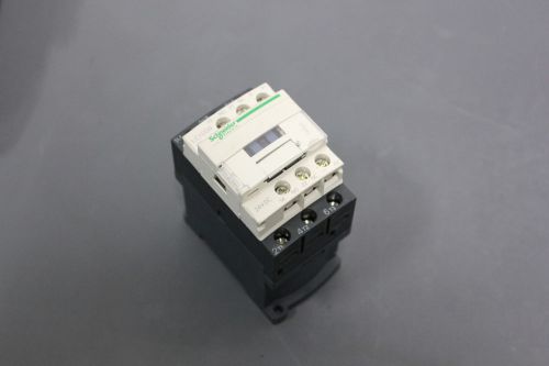 SCHNEIDER CONTACTOR LC1D09 24VDC  LC1D09BD (S4-1-206D)