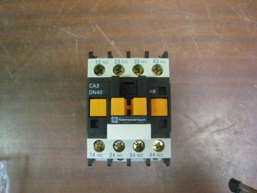 TELEMECANIQUE CONTROL RELAY CA3 DN40BD ~ New