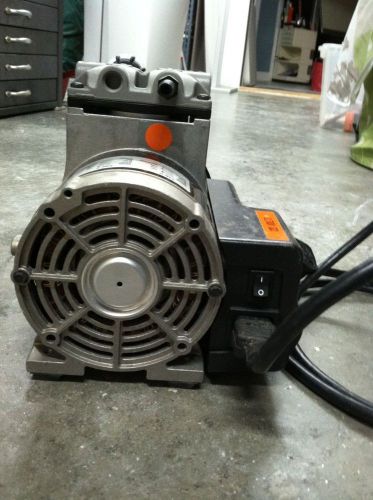 Vacuum Pump Welch Rietschle Thomas 669BESUU44TFE-217 B