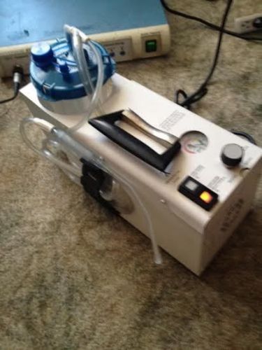 SSCOR S-Scort Duet Dual Medical Dental Suction Unit pump Aspirator Model 2014 A