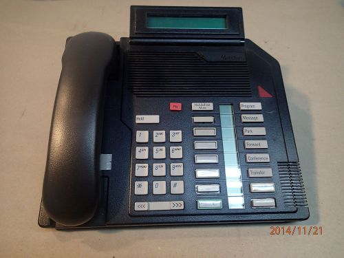 Nortel Norstar Meridian M7324 NT8B42AC-03 Business Phone with Handset