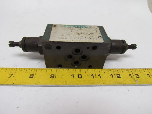Vickers dgmfn-3-y-a2w-b2w-21 hydraulic flow control valve for sale
