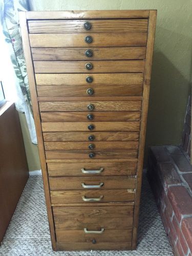 1955 FLAT FILE OAK CABINET - ART PHOTOS EPHEMERA - 16 DRAWER - SIGNED