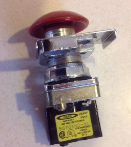 1 REES 50703 NO-NC CONTACT BLOCK &amp; Red Push Button 600 VAC 120 VDC MAX. New