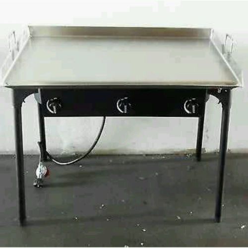 Used 36&#034; Triple Burner Gas Flattop Griddle