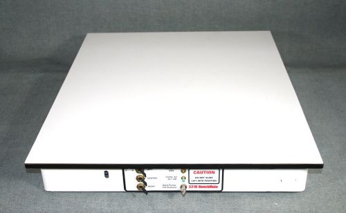 Kinetic Systems Benchmate Vibraplane 2210 Vibration Isolation Platform