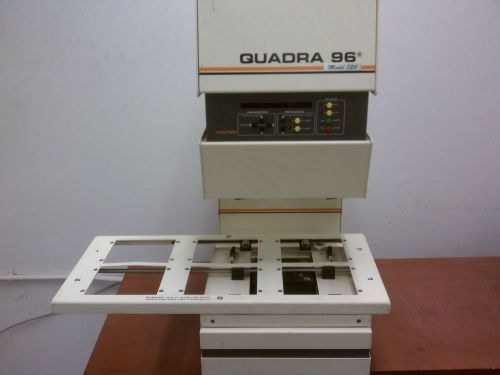 TOMTEC QUADRA 96 MODEL 320 liquid handler workstation (power on) / OO1374