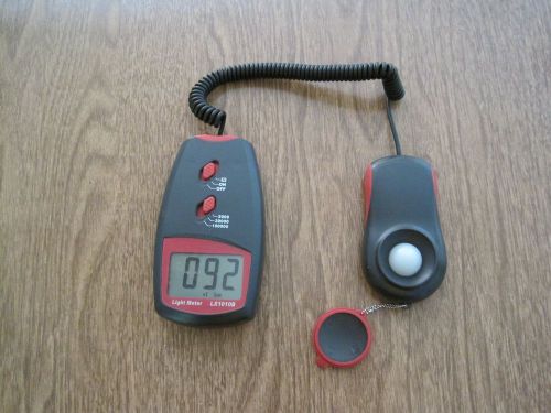 Digital LUX Meter LX1010B Light Meter