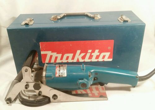 Makita Concrete Planer PC1100 with case