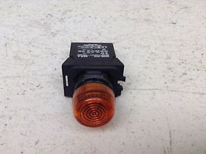 Allen Bradley 800E-3T5 Orange Amber Illuminated Indicator Pilot Light 800E3T5